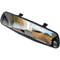 Видеорегистратор Digma FreeDrive 303