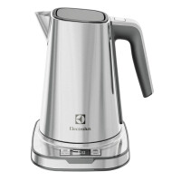Чайник электрический Electrolux EEWA 7800