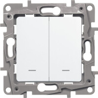 Переключатель Legrand Etika 672216