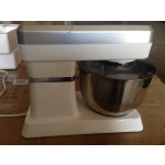 Кухонный комбайн Clatronic KM 3636 белый (УЦЕНКА)