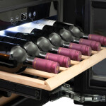 Винный шкаф Caso WineDeluxe E 18