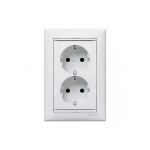 Розетка Legrand Valena 774400