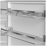 Холодильник Grundig GKPN66930FW