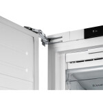 Встраиваемая морозильная камера Schaub Lorenz SL FE226WE