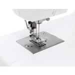 Швейная машина Singer Studio 12 белый