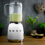 Блендер стационарный Smeg BLF01WHEU
