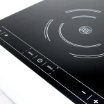 Настольная плита Ginzzu HCI-222