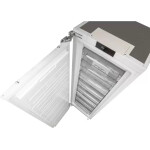 Встраиваемая морозильная камера Schaub Lorenz SL FE226WE