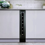 Встраиваемый винный шкаф Cellar Private CP007B