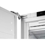 Встраиваемая морозильная камера Schaub Lorenz SL FE226WE