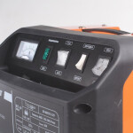 Зарядное устройство Patriot BCT-30 Boost